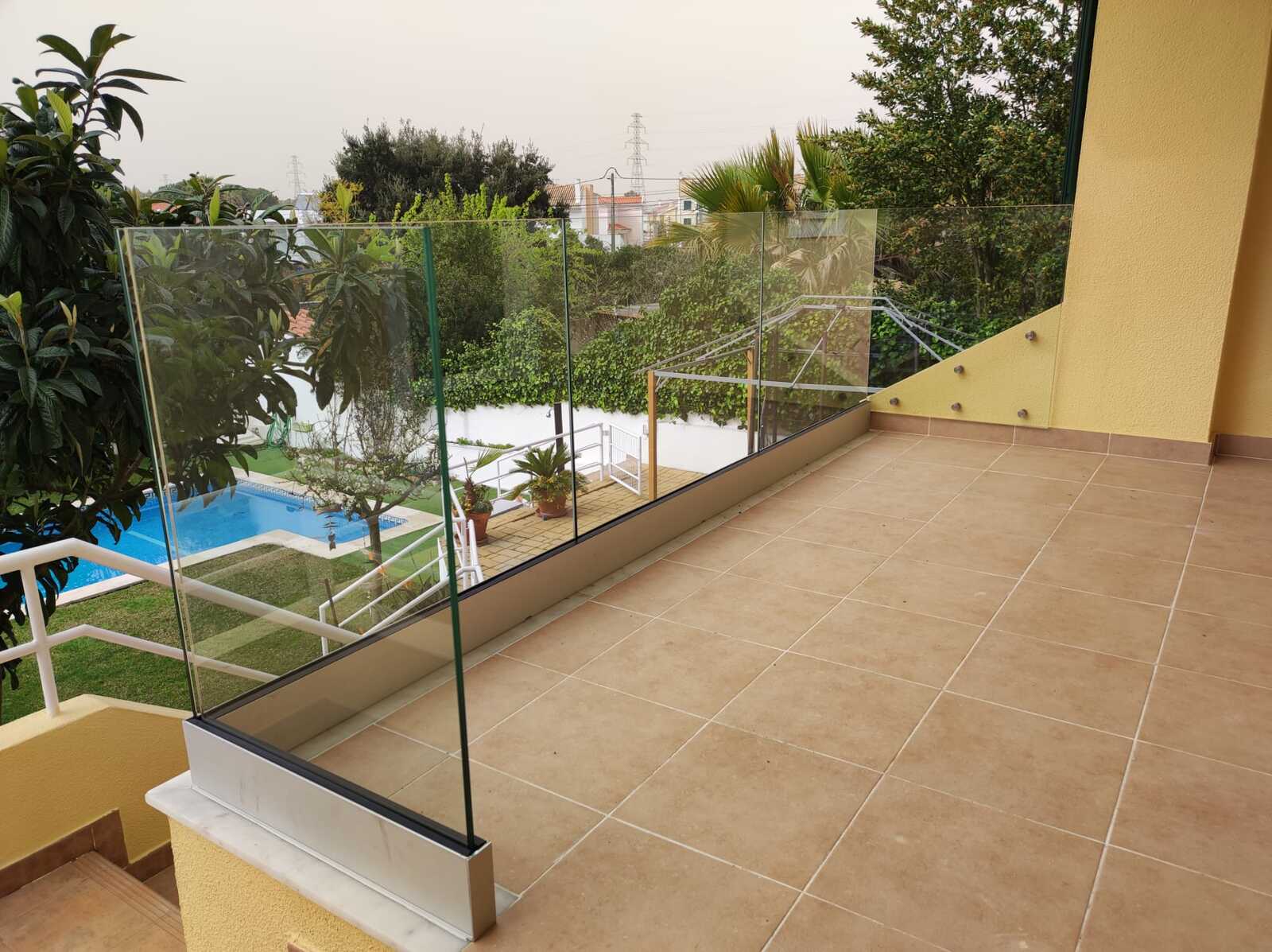 Guarda Escada exterior