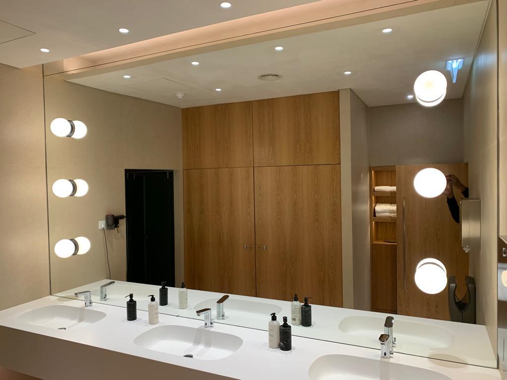 espelho wc com iluminacao