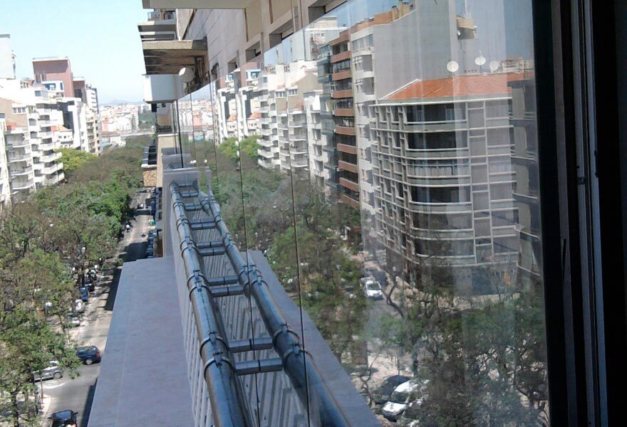 Guarda protecao varanda quedas