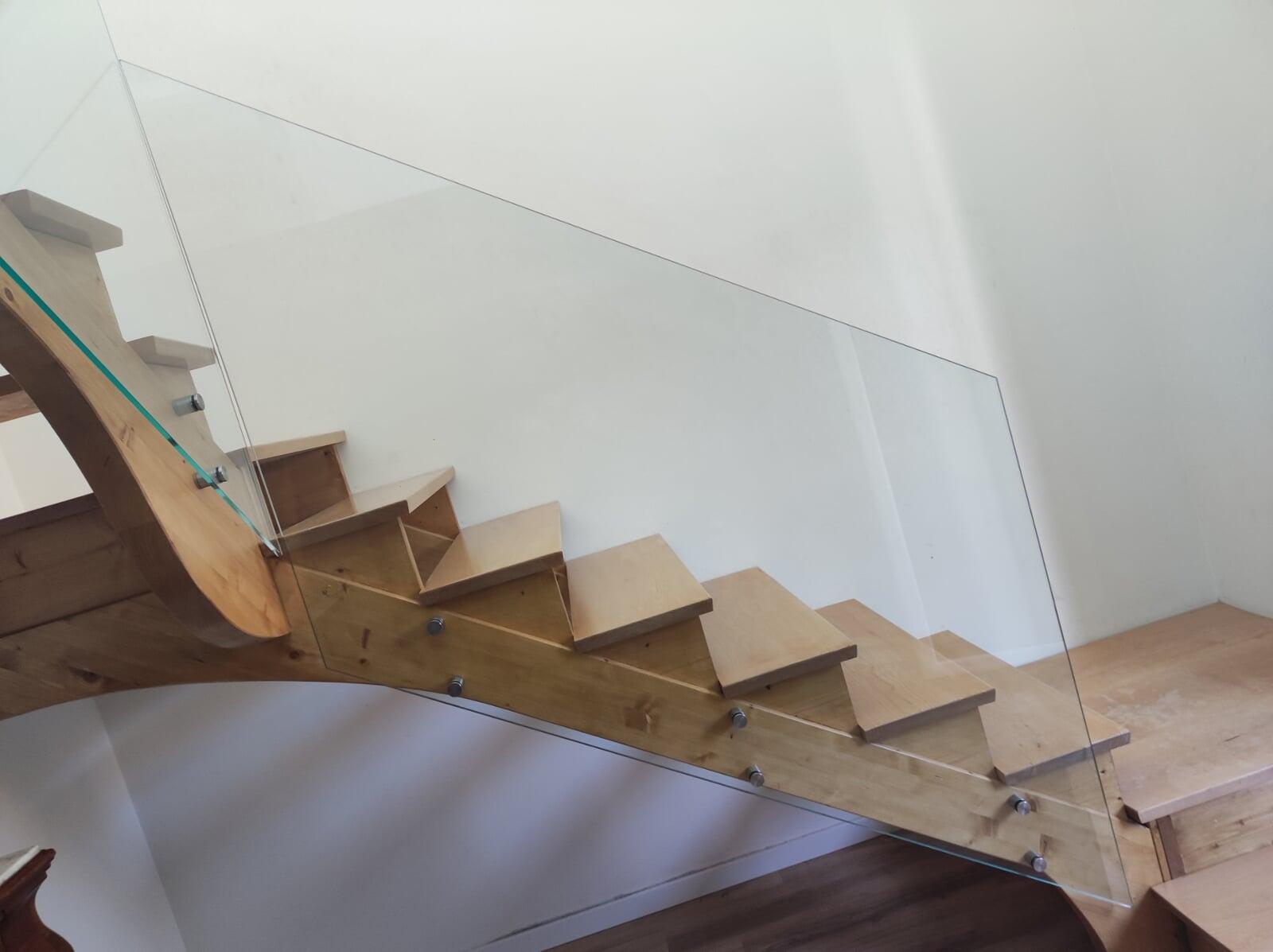 guarda lances escada