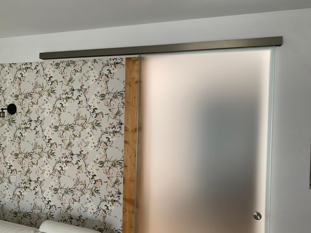 porta interior em vidro fosco